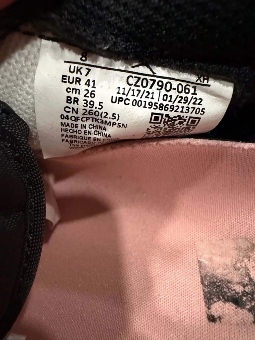 Nike Air Jordan 1 Retro Low OG Bleached Coral Pink Black Size 8 - Picture 10 of 11